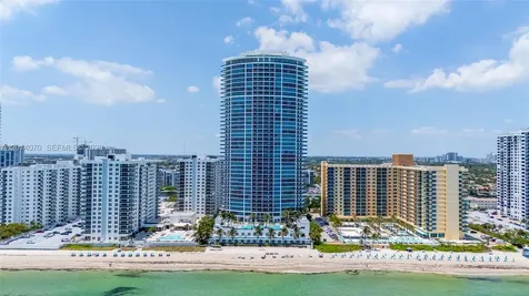 2711 S Ocean Drive Hollywood FL 33019