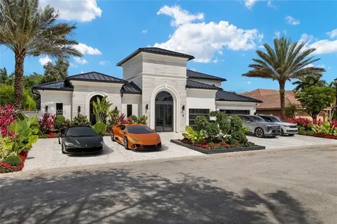 541 E Enclave Circle E Pembroke Pines FL 33027