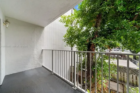 5112 NW 79th Avenue Doral FL 33166