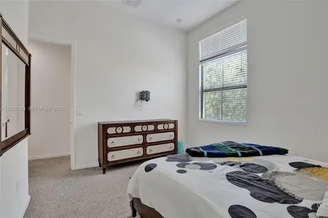 12471 NW 32nd Manor Sunrise FL 33323