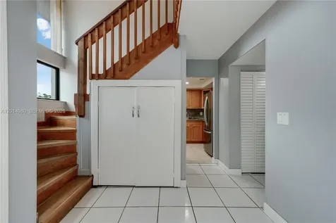 6929 SW 110th Avenue Miami FL 33173