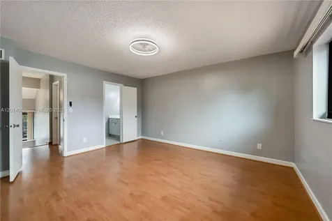 6929 SW 110th Avenue Miami FL 33173