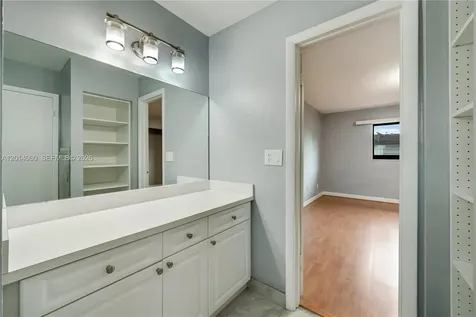 6929 SW 110th Avenue Miami FL 33173