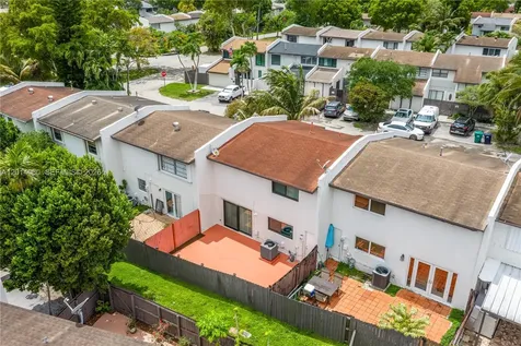 6929 SW 110th Avenue Miami FL 33173