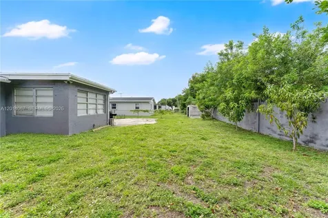 3171 NW 16th Street Lauderhill FL 33311