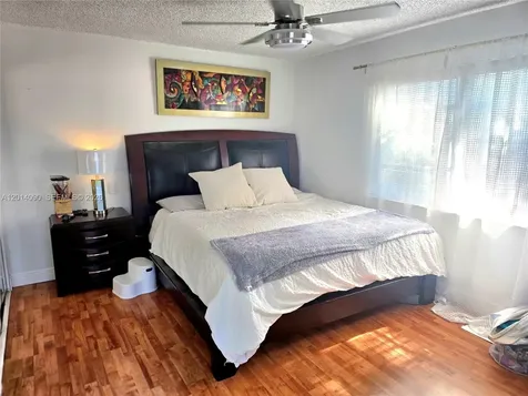 2989 Bird Avenue Miami FL 33133