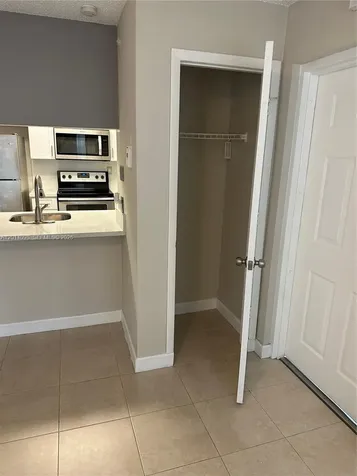 17325 NW 67th Court Hialeah FL 33015