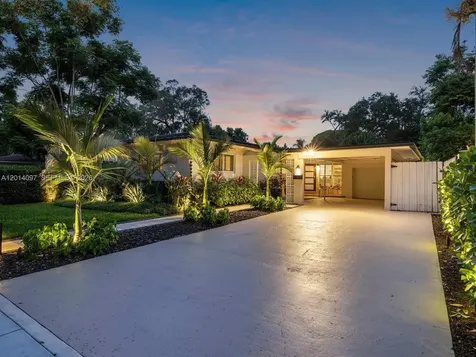 115 NE 88th Street El Portal FL 33138