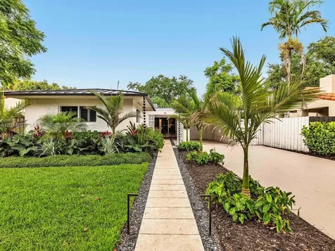 115 NE 88th Street El Portal FL 33138