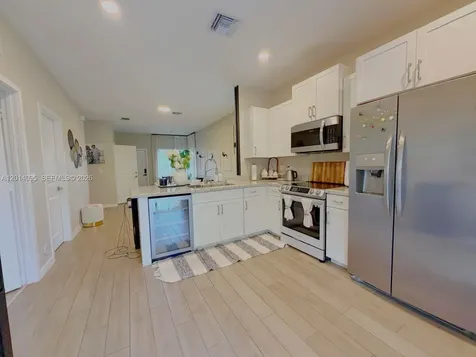 1921 SE 8th Place Homestead FL 33034