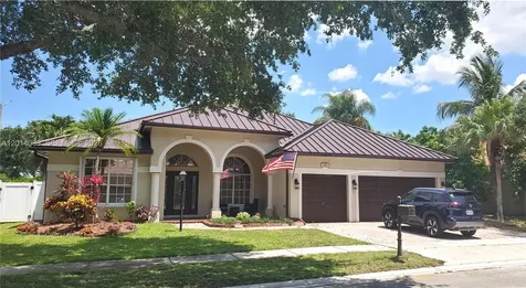 2051 NW 125th Terrace Pembroke Pines FL 33028