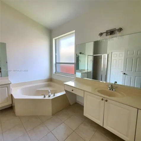 2051 NW 125th Terrace Pembroke Pines FL 33028