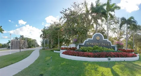 2051 NW 125th Terrace Pembroke Pines FL 33028