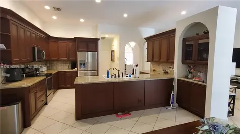2051 NW 125th Terrace Pembroke Pines FL 33028