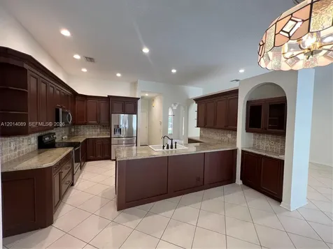 2051 NW 125th Terrace Pembroke Pines FL 33028