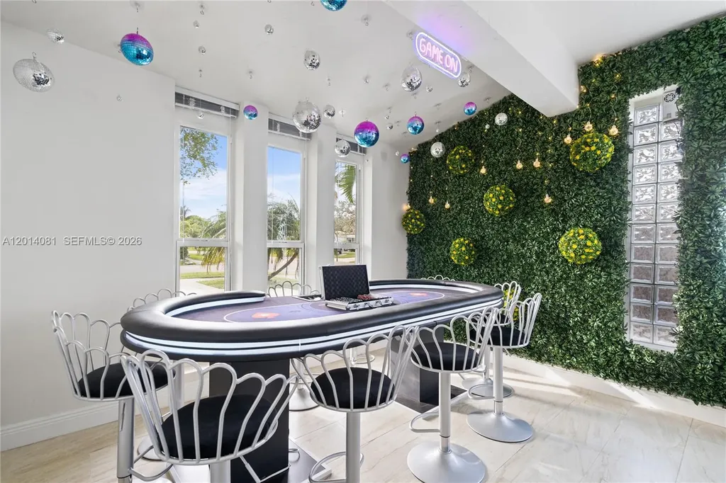 2125 N 14th Court Hollywood FL 33020
