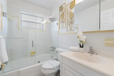2125 N 14th Court Hollywood FL 33020