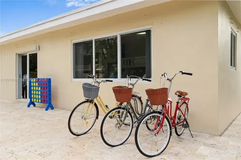 2125 N 14th Court Hollywood FL 33020
