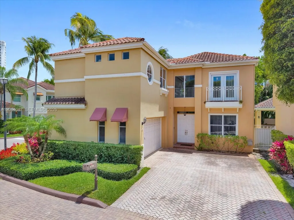 3728 NE 208th Terrace Aventura FL 33180