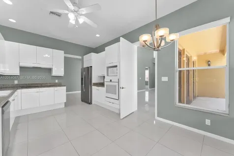 3728 NE 208th Terrace Aventura FL 33180