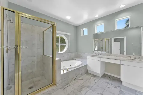 3728 NE 208th Terrace Aventura FL 33180