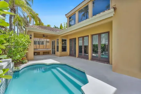 3728 NE 208th Terrace Aventura FL 33180