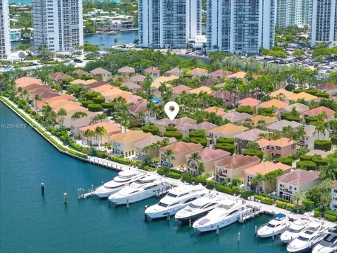3728 NE 208th Terrace Aventura FL 33180