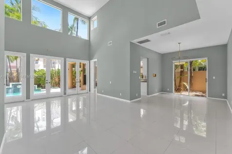 3728 NE 208th Terrace Aventura FL 33180