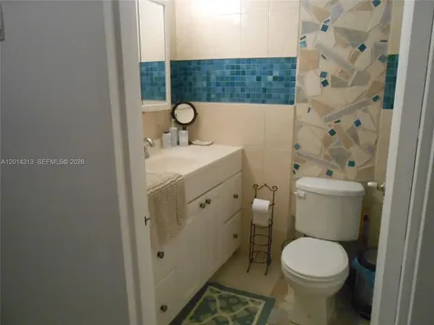 5401 Collins Avenue Miami Beach FL 33140