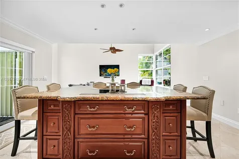 9866 SW 111th Terrace Miami FL 33176