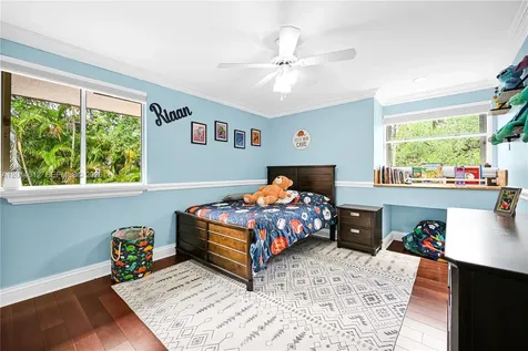 9866 SW 111th Terrace Miami FL 33176