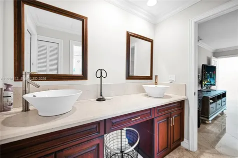9866 SW 111th Terrace Miami FL 33176