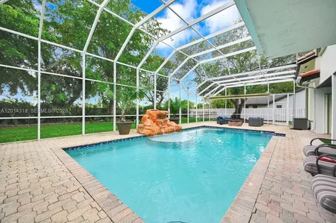 9866 SW 111th Terrace Miami FL 33176