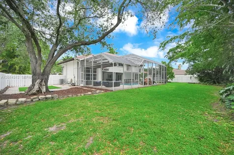 9866 SW 111th Terrace Miami FL 33176