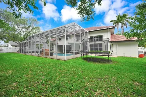 9866 SW 111th Terrace Miami FL 33176