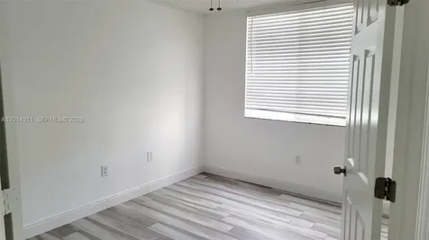 11155 SW 5th Place Pembroke Pines FL 33025