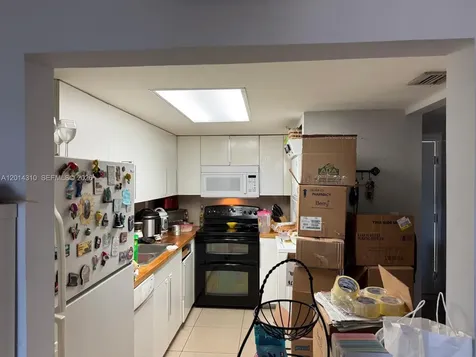 10090 NW 80th Court Hialeah Gardens FL 33016