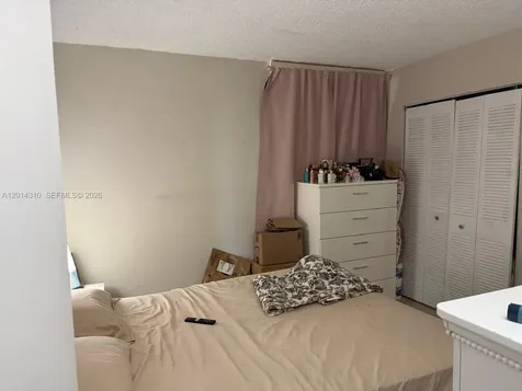 10090 NW 80th Court Hialeah Gardens FL 33016