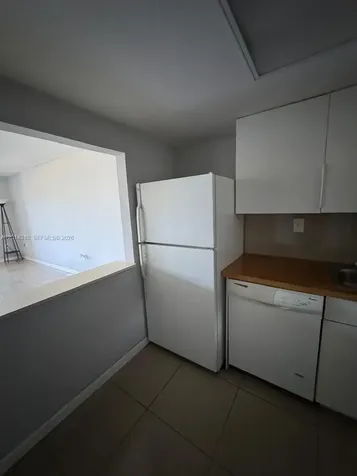 10090 NW 80th Court Hialeah Gardens FL 33016
