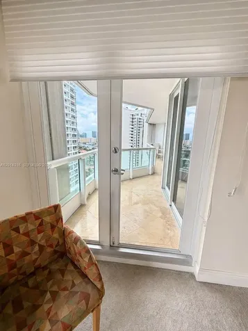 21055 Yacht Club Drive Aventura FL 33180