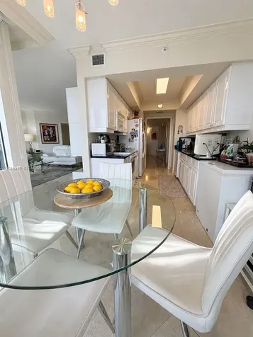 21055 Yacht Club Drive Aventura FL 33180