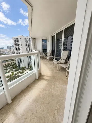 21055 Yacht Club Drive Aventura FL 33180
