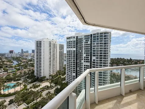 21055 Yacht Club Drive Aventura FL 33180