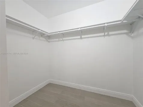 16546 NE 26th Avenue North Miami Beach FL 33160