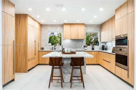 6145 La Gorce Drive Miami Beach FL 33140