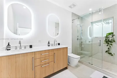 6145 La Gorce Drive Miami Beach FL 33140