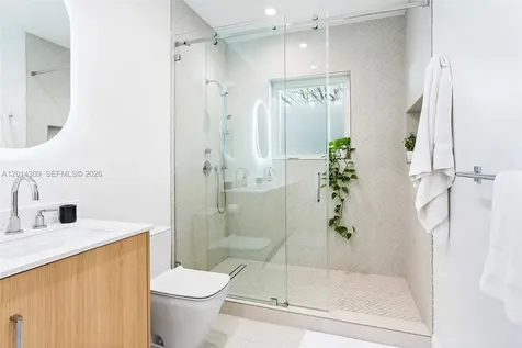 6145 La Gorce Drive Miami Beach FL 33140