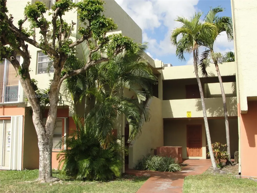 9390 W Flagler Street Miami FL 33174