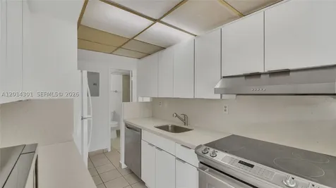 9390 W Flagler Street Miami FL 33174