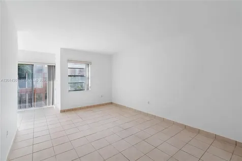 9390 W Flagler Street Miami FL 33174